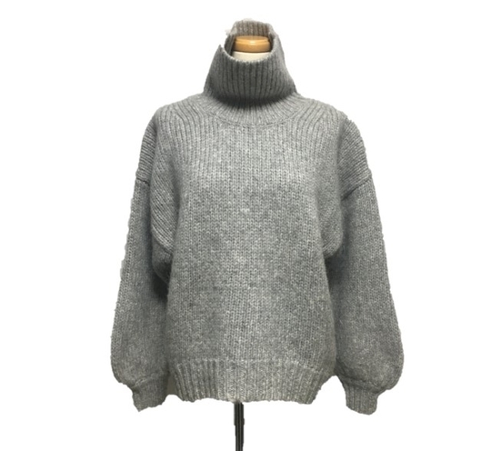 タートルネック,ハイネック,肩こり